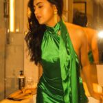 Tejasswi Prakash Instagram - Reverie . . . 📸 @that.nikhil Styled by @natashaabothra With @mausmi_mitra_ @priyankaa.a_91 Assited by @viiddz Dress @miakee.official Earring and ring @diora.india Footwear @feeltwenty Hair @hairbymanali