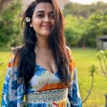 Tejasswi Prakash Instagram - Being @kkundrra ‘s muse 😇 Styled by @natashaabothra Outfit @majesticbyjapnah