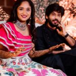 Tejaswini Gowda Instagram - #telgu #telguactress #telgubride #telguwedding #saree #sangeet #wedding #actresswedding #photography #shadowsphotography #shadowsphotographychennai #shadowsphotographyy Bangalore, India