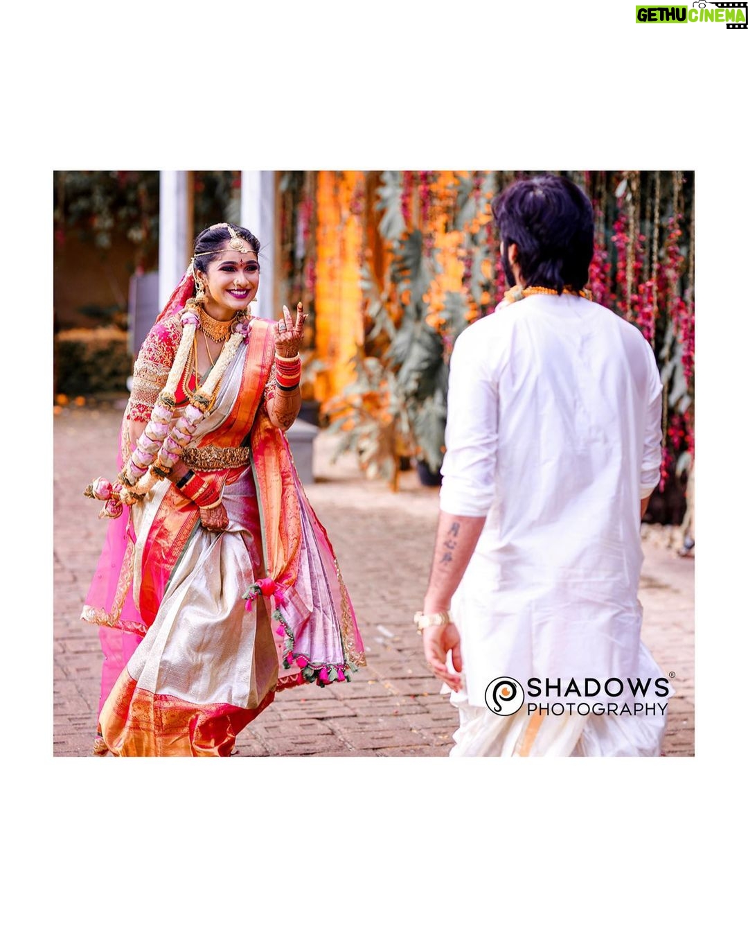 Tejaswini Gowda Instagram - As pure and divine so is our love ❤️ #telgu #telguactress #telgubride #telguwedding #saree #mua #muachennai #photooftheday #photoshoot #shadowsphotography #shadowsphotographychennai #shadowsphotographybyajay #designationwedding #love Bangalore, India