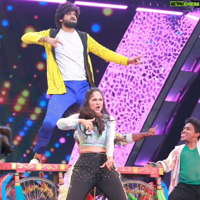 Tejaswini Gowda Instagram - Mass tho petukuntea madatha enti madatha adii poddiiiii 🔥🔥🔥🔋#massmaharaja #starmaa