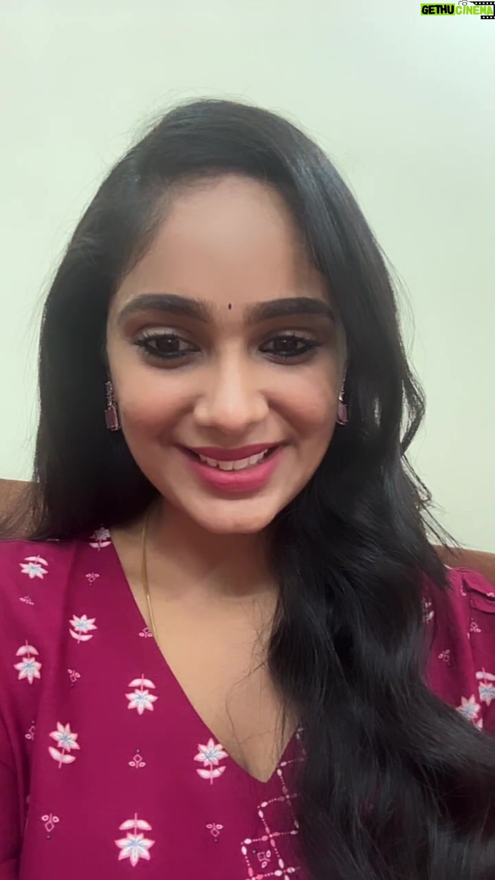 Tejaswini Gowda Instagram - Please do vote n support Amar ❤️❤️❤️ @amardeep_chowdary