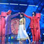 Tejaswini Gowda Instagram - How was the performance today???? @amardeep_chowdary ❤️❤️❤️❤️❤️ Teju Outfit: @girijadesngrgiri 😍 Amar outfit: @akruthi label