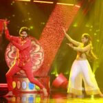 Tejaswini Gowda Instagram - How was the performance today???? @amardeep_chowdary ❤️❤️❤️❤️❤️ Teju Outfit: @girijadesngrgiri 😍 Amar outfit: @akruthi label