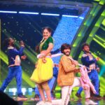 Tejaswini Gowda Instagram - #neethoneadance #starmaa get ready for Sunday blast 💥 @govind.kotap @rishika_poddar @ach_prash