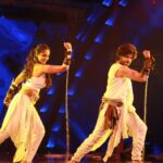 Tejaswini Gowda Instagram – #neethoneadance #starmaa #dancechallenge mukkabula dance Maualuga undadu amma…..@rishika_poddar @govind.kotap