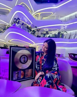 Tia Bajpai Instagram - Claiming my throne with style! 👑 
Excited to share that ‘Wearing My Crown’ has secured a gold award. Shoutout to my incredible team and loyal supporters for helping me reign supreme. 
This boss Queen is just getting started! 🎶 

#QueenBoss #WearingMyCrown #GoldStandard