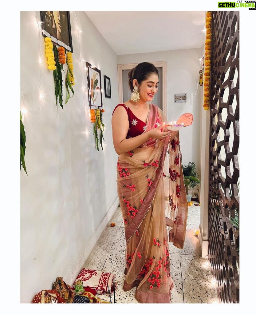 Tiyasha Lepcha Instagram - Happy Diwali 🪔