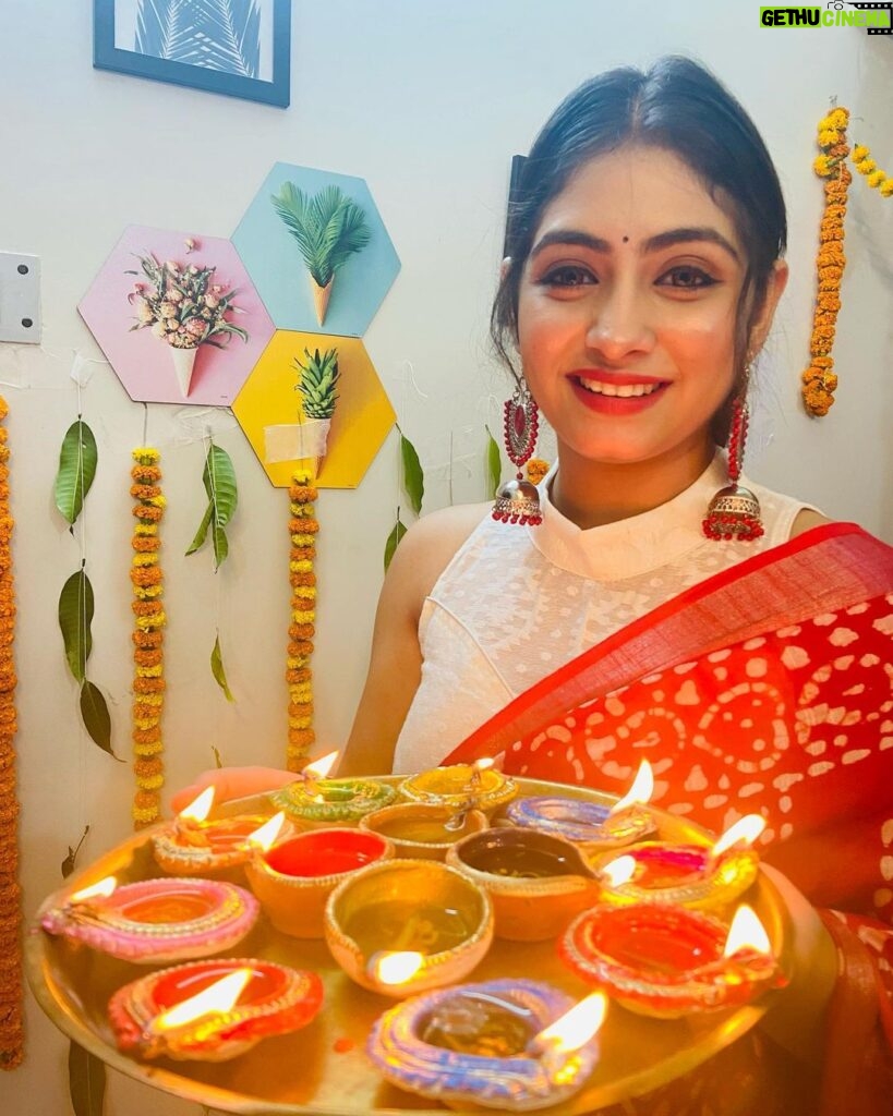 Tiyasha Lepcha Instagram - Happy Diwali 🪔