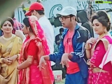 Tiyasha Lepcha Instagram - 18 ই জুন 2018 থেকে 9 ই জানুয়ারি 2022 দীর্ঘ এই পথচলার শেষ হলো আজ..... তোমাদের সকলের ভালোবাসাই আমায় তিয়াসা থেকে বাংলার ঘরের মেয়ে শ্যামা বানিয়েছে..... এই ভালোবাসা আগামী দিনেও চাই..... 🙏 খুব খুব মিস করবো আমার কৃষ্ণকলি টিমকে..... আমার চৌধুরী পরিবার কে..... আমার Full Onscreen Ofscreen Unit কে.... Love U All 💖