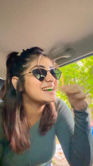 Tiyasha Lepcha Instagram - What is your favourite chocolate??? 🍫 
#réel #instagram #positivity