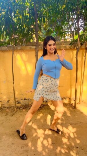 Tiyasha Lepcha Instagram - I decide my vibe 😜
📷 @bibo_bip 

#instagood #reelsinstagram #positivity