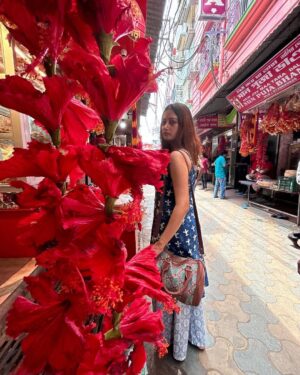 Tonni Laha Roy Instagram - 🌺

#tarapith #joymaatara #mandir #worship #pujo #love #puja #tarapithmandir #tonnilaharoy #peace #photooftheday #photography #picoftheday #instagood