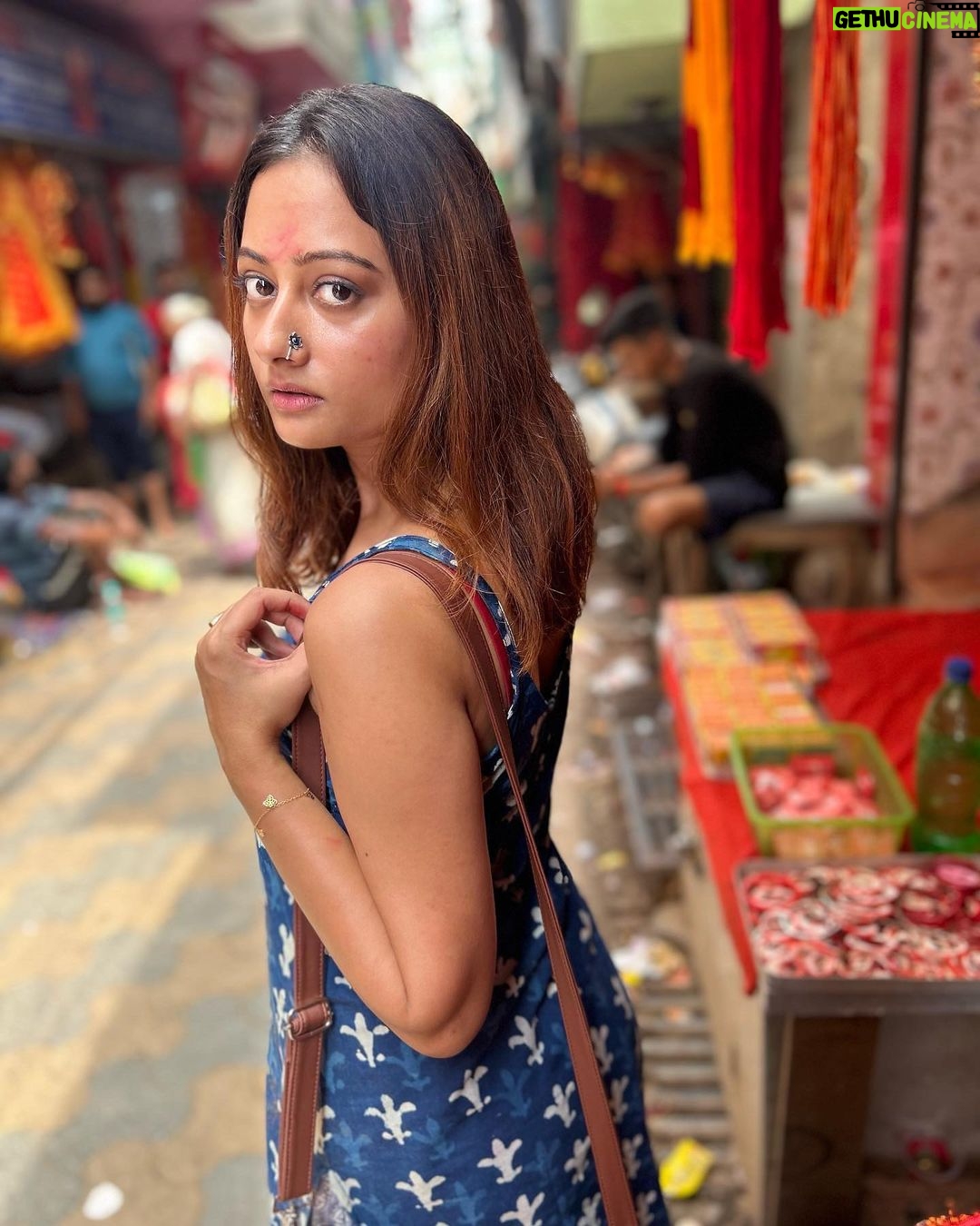 Tonni Laha Roy - 31K Likes - 🌺
#tarapith #joymaatara #mandir #worship #pujo #love #puja #tarapithmandir #tonnilaharoy #peace #photooftheday #photography #picoftheday #instagood
