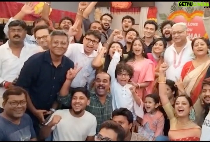 Tonni Laha Roy - 27.9K Likes - শেষ বলে যেন কিছু নেই আছে অবশেষ ❤️🙏🏻
#theend #mithai #grateful #love #thankyou #torsha