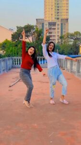 Tonni Laha Roy Instagram - Happy Birthday Boeshko ! 😃🎂🥳❤️ Aesehi nachte aur nachate raho 👯‍♀️
