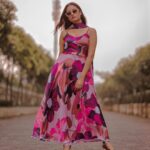Tonni Laha Roy Instagram - 💟 Beautiful and Gorgeous outfit by @shivsai_boutique 📸 @rjduttaranjit #collab #instagood #love #salwarsuits #beautiful #outfit #instafashion #instadaily #instalove #photooftheday
