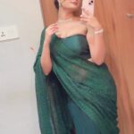 Tonni Laha Roy Instagram - dil ko kaisey samjhaye?? 🤔😛😛