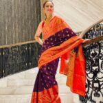 Tonni Laha Roy Instagram - 🪻saree by @tadrishee 📸 @yuvraajchaudhury 💎jewellery @gahanejewellery ITC Royal Bengal Kolkata