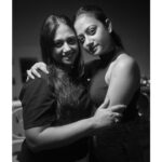 Tonni Laha Roy Instagram - Happy Birthday to the one I torture, i share,I disturb,i love(ah that’s usual). And this Birthday girl was always obsessed with me since my birth..she used to cuddle me so much that i used to 💩on her 🫢while on her school dress! (Oh come on i was too small then)💁🏻‍♀️🤦🏻‍♀️ Didiiiii Happy Birthday 🥰😘