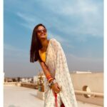 Tonni Laha Roy Instagram - শুভ দোল পূর্ণিমা 🌈 Happy Holi 🌈 💛 💜 #happyholi #subhodoljatra #festival #color #happiness #love #instagood #instamood #instalove