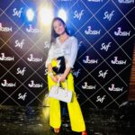 Tonni Laha Roy Instagram - Thank you for giving me the “ MOST LIKED CREATOR” Award @josh.bangla @svfsocial 💚🤍 Costume : @aditi.ghoshofficial ❤️ Makeup & hair : Me, myself 😇 Ozora