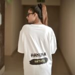 Tonni Laha Roy Instagram - Customised Digital tshirts available on @desi_bee_by_tadrishee_ghosh . 𝙃𝙖𝙠𝙪𝙣𝙖 𝙢𝙖𝙩𝙖𝙩𝙖 😉 Swipe left 👈🏻 Order yours now 🌸🤍 #desibee #customised #tshirts #hakunamatata #instagood #picoftheday #ordernow #photography @ar.photography2000 #fashion #oversized #style