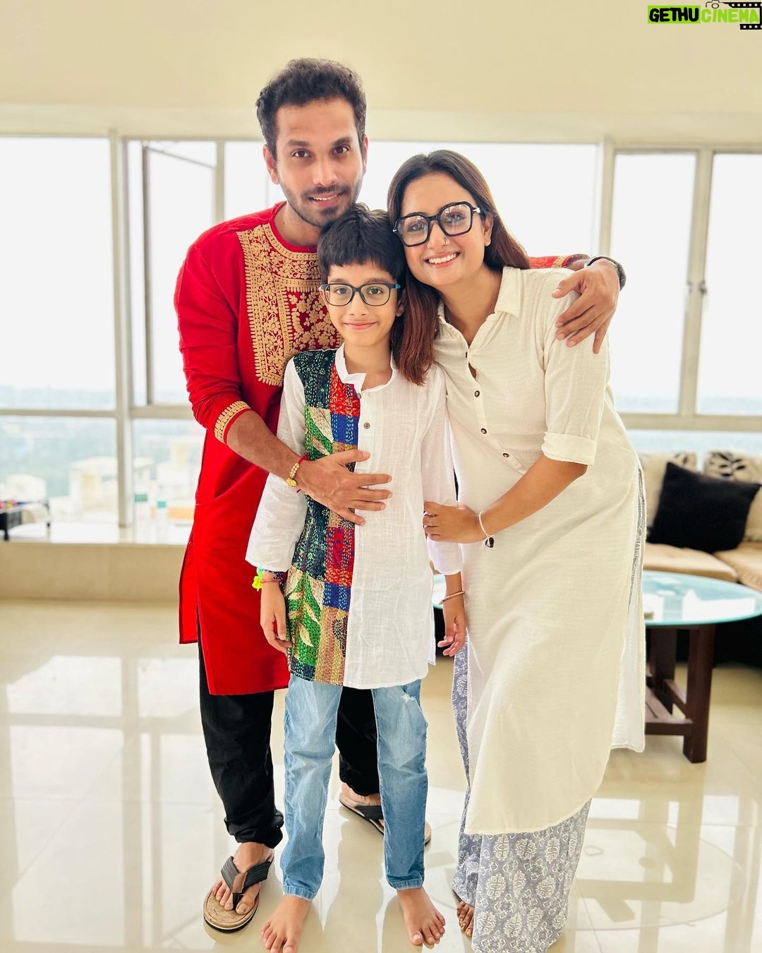 Tonni Laha Roy Instagram - #rakshabandhan 🧿❤️