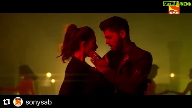 Tunisha Sharma Instagram - #Repost @sonysab with @make_repost ・・・ Badla-badla sa hai Veer ka andaaz. Hone jaa raha hai New Mode ON… Dekhiye iss Kahaani mein aate hai kaunse naye twists. #HeroGayabModeOn, 23rd August raat 8 baje aur 30th August se raat 7.30 baje, sirf Sony SAB par. @theabhisheknigam @_tunisha.sharma_ @theajaygehi @abhisheksharmaoriginal @iamniteshpandey @manishwadhwa23 @__soniasingh__ @surabhi.samriddhi @kailashtopnani @Dadhicchshweta
