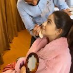 Tunisha Sharma Instagram - Stay tuned...🤍 @hairfyvivek 💆‍♀️ @vickymakeover13 💄