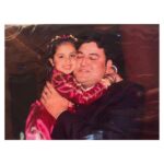 Tunisha Sharma Instagram - Happy Father’s Day in heaven papa♥️ 🕊 And to the mother who plays the role of both father and mother in my life, my Bebe. @vanitasharma1402 Iloveyou so much!👩‍❤️‍👩 #WeMissYouPapa