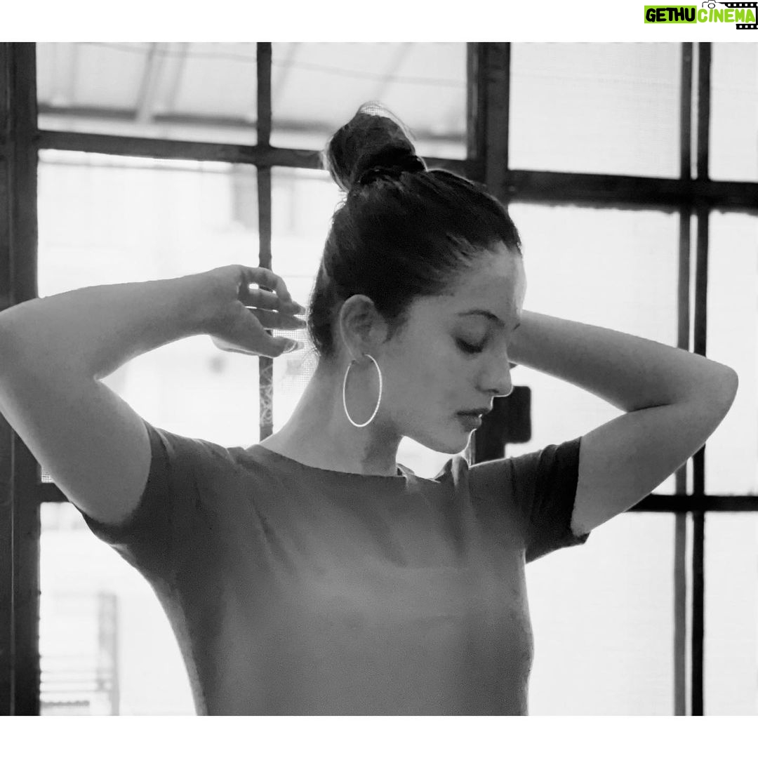 Tunisha Sharma Instagram - caught in the moment