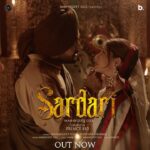 Tunisha Sharma Instagram - “SARDARI” OUT NOW!❤️ #LinkInBio (Chapter-1) |battle drums| 🥁 Cheers to the team!🥂 @manavgeet_gill @kanji_porh @jaymeetofficial @beleiveasd @directorprince @syedtanveerriyaz @karanmainiofficial @gaganubhi_ @fossilfueldesigns @simran.ubhi_ @sanju_hairstylist @im_wishvaas
