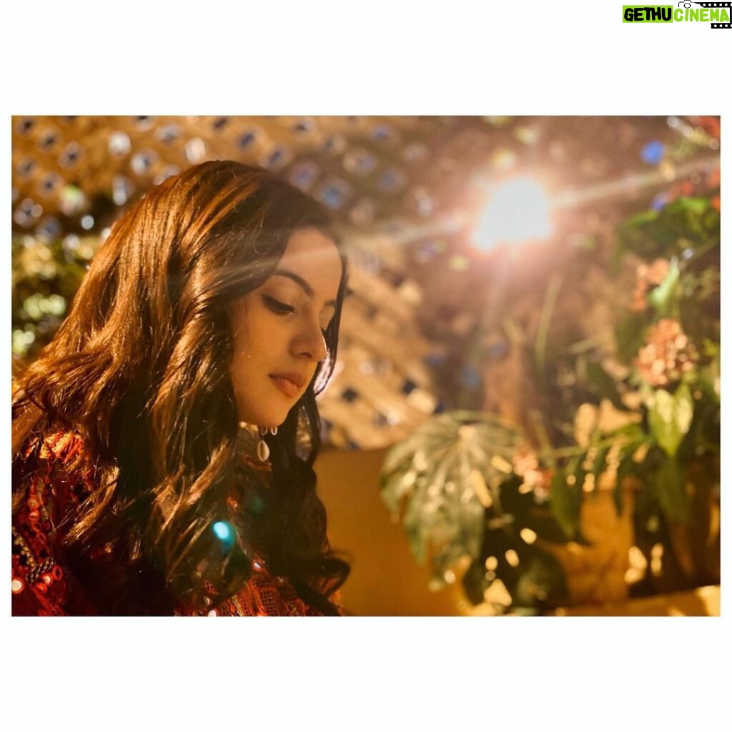 Tunisha Sharma Instagram - Some endings lead you to beautiful new beginnings. #December2020