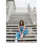 Tunisha Sharma Instagram - Breezy vibe🍃💙 📸: @hervegagoals