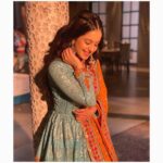 Tunisha Sharma Instagram - Meri apni paraandi mainu dasseya, jado tak mainu minna jeha hasseya.♥️