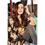 Tunisha Sharma Instagram - She will carry on with hope and deeply rooted faith that even in these unknowns, she is growing while she waits. #Zara❤️