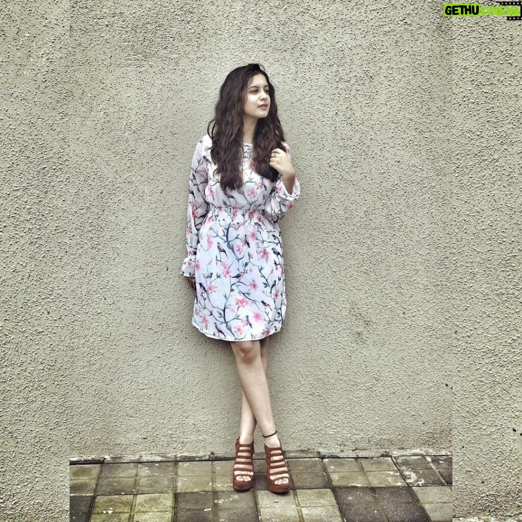 Tunisha Sharma Instagram - For life goes not backward nor tarries with yesterday.🥀