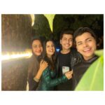 Tunisha Sharma Instagram - Birthdays are incomplete without the ones that love and care for you.🌟❤️