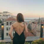 Uditi Singh Instagram - Take another look😉 . . . . . @sofitelistanbultaksim @goldcoastfilmsofficial Sofitel Istanbul Taksim