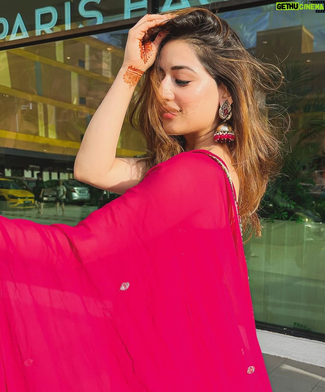 Uditi Singh Instagram - Which picture gives you heart eyes the most ?