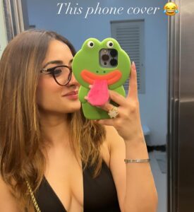 Uditi Singh Instagram - 🖤