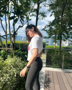 Uditi Singh Instagram - These pictures are a proof that my sister had zero interest in clicking em 🙂 Kuala Lumpur, Malaysia