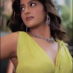 Ulka Gupta Instagram - Dil tenu de ditta… ditta sohneya 💚✨ Styled by @instylewithaditi Outfit @aahava_couture Jewellery @shillpapuriidesignerjewellery MUA @makeupbymeenx Photographer @portraitdeewana