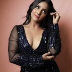 Ulka Gupta Instagram – Styled by:- @style_by_pradnyaaaaa__
.
Photography by:- @kunal_mohite_photography
.
.
Assisted by:- @sanket_kumbhar_photography
.
Outfit:- @datetheramp
.
Outfit PR:- @yourstylistforever
.
Hair and makeup:- @glam_up_by_tamannabagga 

PR:@affiliates_pr
Jewellery:-@kickyandperky