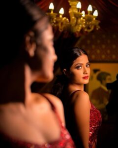 Ulka Gupta Instagram - In Frame:- @ulkagupta ♥️ . Shoot Concept & Look Designed By:- @nehaadhvikmahajan @bridalsbynam @imuseacademy . 💄MUA , Hair & Styling :- @nehaadhvikmahajan . 👗Outfit :- @nikhitatandon @reynutaandon . 📍Location:- @setsinthecity.in #ulkagupta #makeup #ootd #nehaadhvikmahajan #makeupbyme💄 #nammakeovers #bride #to #be #bridal #look #bridalmakeupartist #destinationweddingmakeupartist #weddingmakeup #hair #hairstyling #nammakeovers #bollywood #television #makeupartist #mumbai #traveller #all #over #the #globe