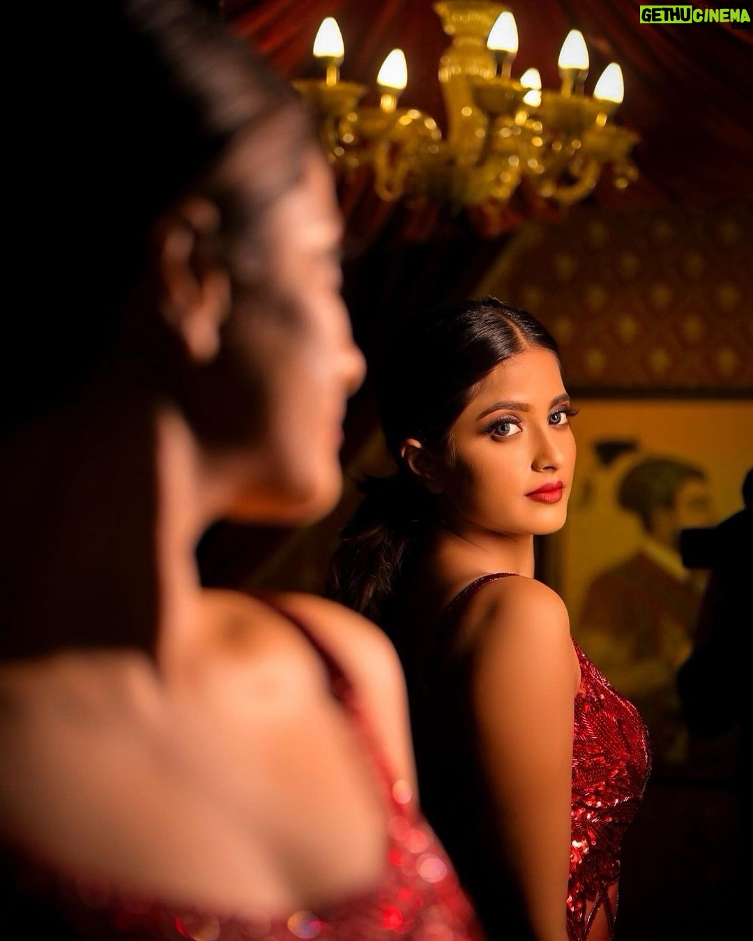Ulka Gupta Instagram - In Frame:- @ulkagupta ♥️ . Shoot Concept & Look Designed By:- @nehaadhvikmahajan @bridalsbynam @imuseacademy . 💄MUA , Hair & Styling :- @nehaadhvikmahajan . 👗Outfit :- @nikhitatandon @reynutaandon . 📍Location:- @setsinthecity.in #ulkagupta #makeup #ootd #nehaadhvikmahajan #makeupbyme💄 #nammakeovers #bride #to #be #bridal #look #bridalmakeupartist #destinationweddingmakeupartist #weddingmakeup #hair #hairstyling #nammakeovers #bollywood #television #makeupartist #mumbai #traveller #all #over #the #globe