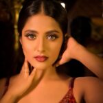 Ulka Gupta Instagram - In Frame:- @ulkagupta ♥️ . Shoot Concept & Look Designed By:- @nehaadhvikmahajan @bridalsbynam @imuseacademy . 💄MUA , Hair & Styling :- @nehaadhvikmahajan . 👗Outfit :- @nikhitatandon @reynutaandon . 📍Location:- @setsinthecity.in #ulkagupta #makeup #ootd #nehaadhvikmahajan #makeupbyme💄 #nammakeovers #bride #to #be #bridal #look #bridalmakeupartist #destinationweddingmakeupartist #weddingmakeup #hair #hairstyling #nammakeovers #bollywood #television #makeupartist #mumbai #traveller #all #over #the #globe
