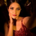 Ulka Gupta Instagram - In Frame:- @ulkagupta ♥️ . Shoot Concept & Look Designed By:- @nehaadhvikmahajan @bridalsbynam @imuseacademy . 💄MUA , Hair & Styling :- @nehaadhvikmahajan . 👗Outfit :- @nikhitatandon @reynutaandon . 📍Location:- @setsinthecity.in #ulkagupta #makeup #ootd #nehaadhvikmahajan #makeupbyme💄 #nammakeovers #bride #to #be #bridal #look #bridalmakeupartist #destinationweddingmakeupartist #weddingmakeup #hair #hairstyling #nammakeovers #bollywood #television #makeupartist #mumbai #traveller #all #over #the #globe