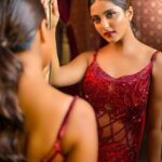 Ulka Gupta Instagram - In Frame:- @ulkagupta ♥️ . Shoot Concept & Look Designed By:- @nehaadhvikmahajan @bridalsbynam @imuseacademy . 💄MUA , Hair & Styling :- @nehaadhvikmahajan . 👗Outfit :- @nikhitatandon @reynutaandon . 📍Location:- @setsinthecity.in #ulkagupta #makeup #ootd #nehaadhvikmahajan #makeupbyme💄 #nammakeovers #bride #to #be #bridal #look #bridalmakeupartist #destinationweddingmakeupartist #weddingmakeup #hair #hairstyling #nammakeovers #bollywood #television #makeupartist #mumbai #traveller #all #over #the #globe